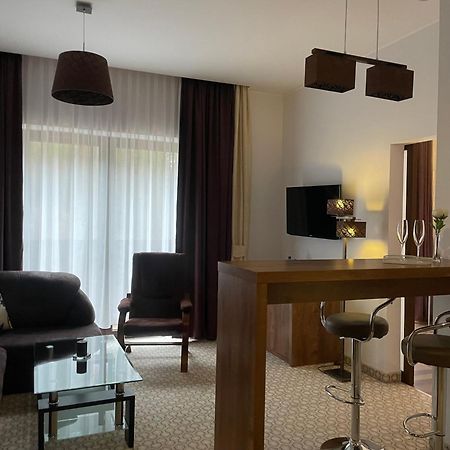 דרוהיצין Hotel Drohicki מראה חיצוני תמונה